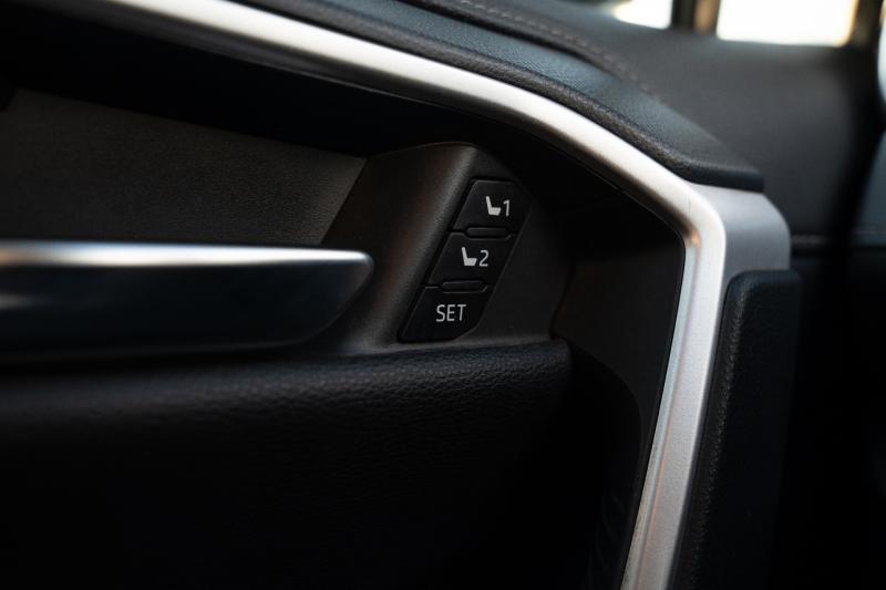 Car Thumb