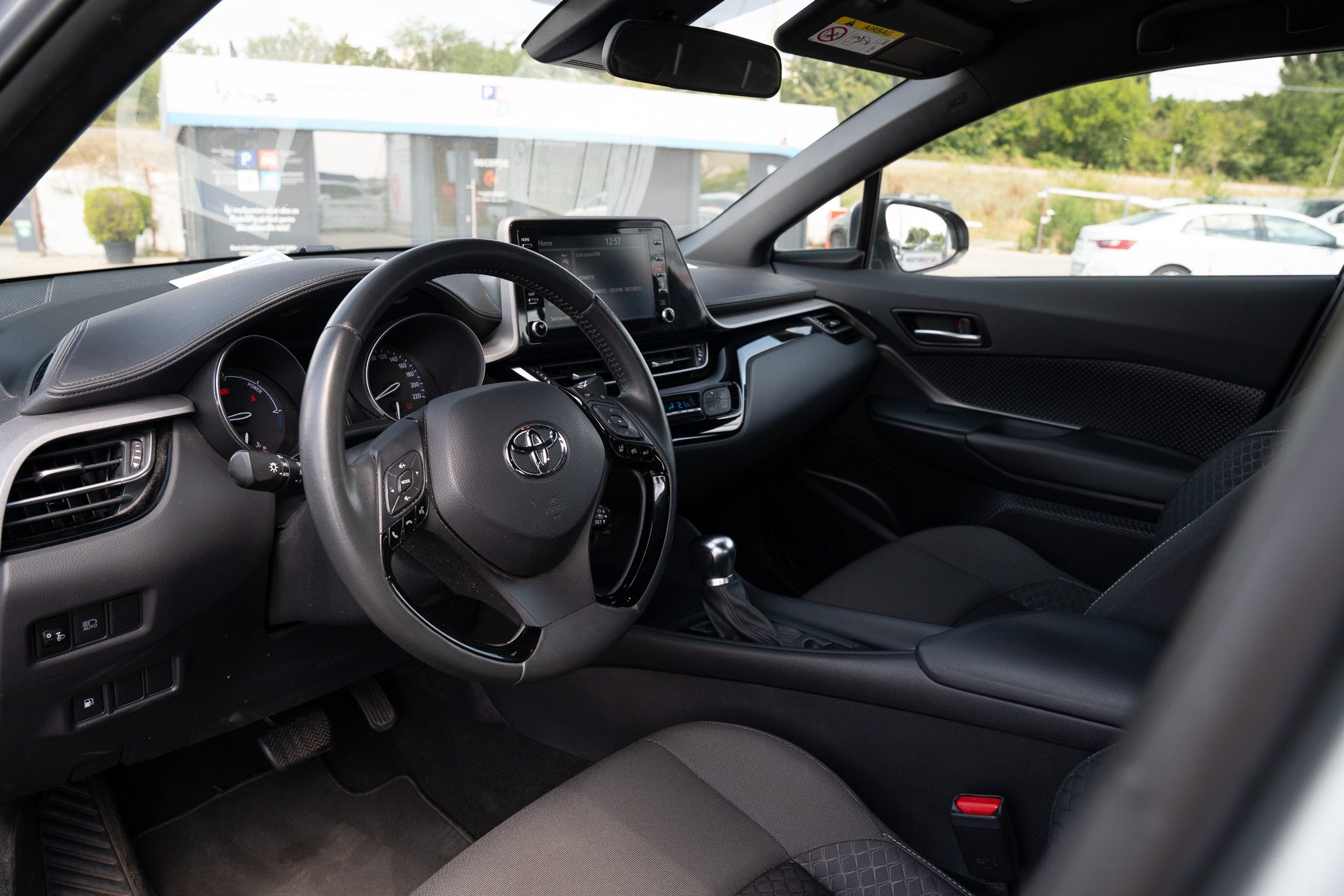 Toyota C-HR 1.8 HSD Core (2024)
