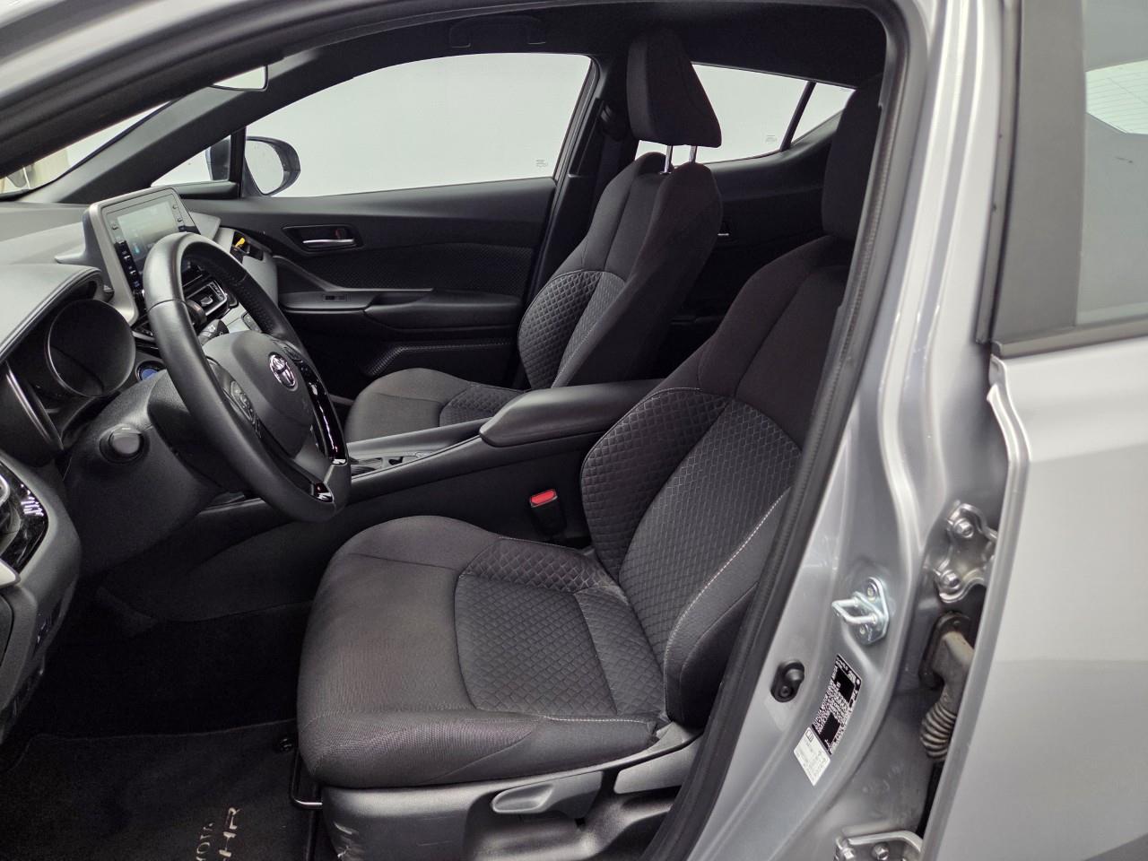 Toyota C-HR 1.8 HSD Core (2024)