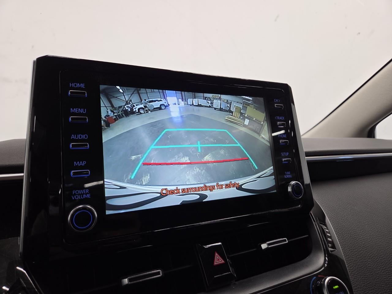 Toyota Corolla 1.8 Hybrid Business HSD E-CVT (2022)