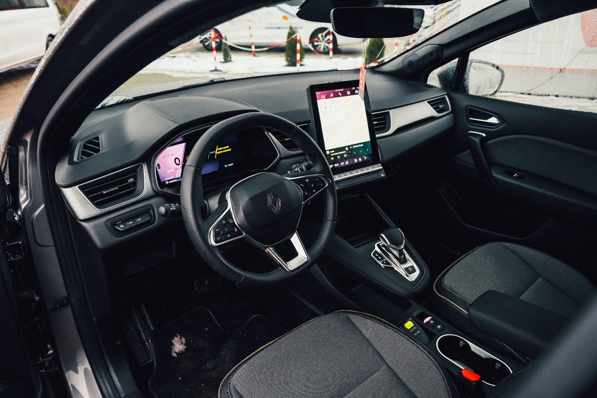 Renault Symbioz Techno E-TECH 145 (2025)